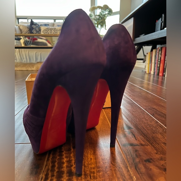 Original purple suede ultra high heel Christian Louboutin in size 39.5. - Picture 3 of 7